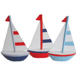 Small sailboats (set of 3)